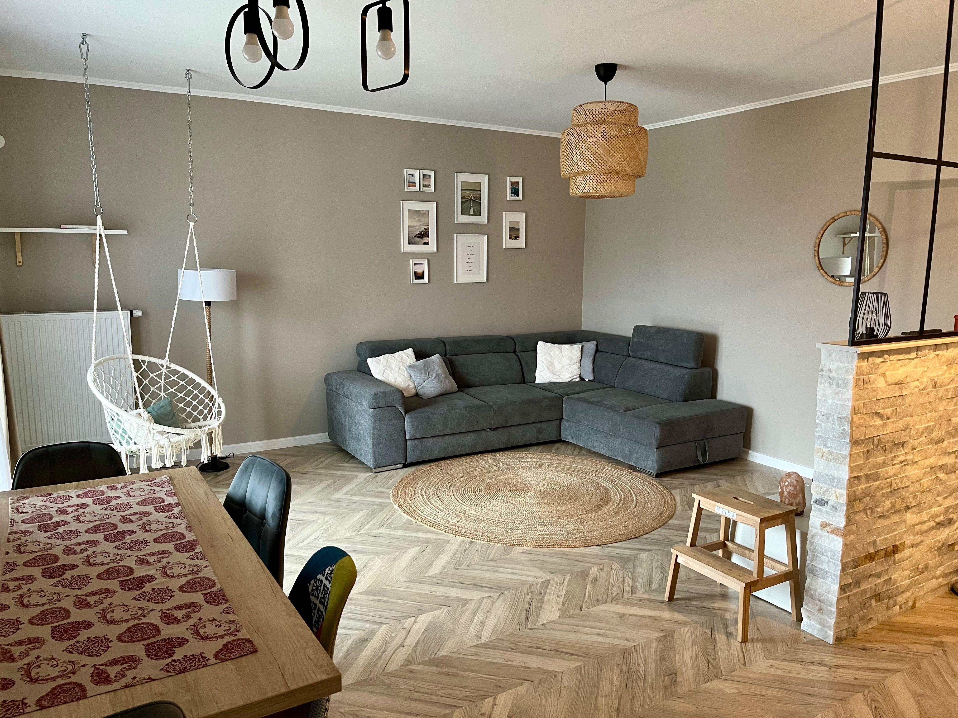 Apartament 3 camere Andrei Muresanu cu loc parcare subternã