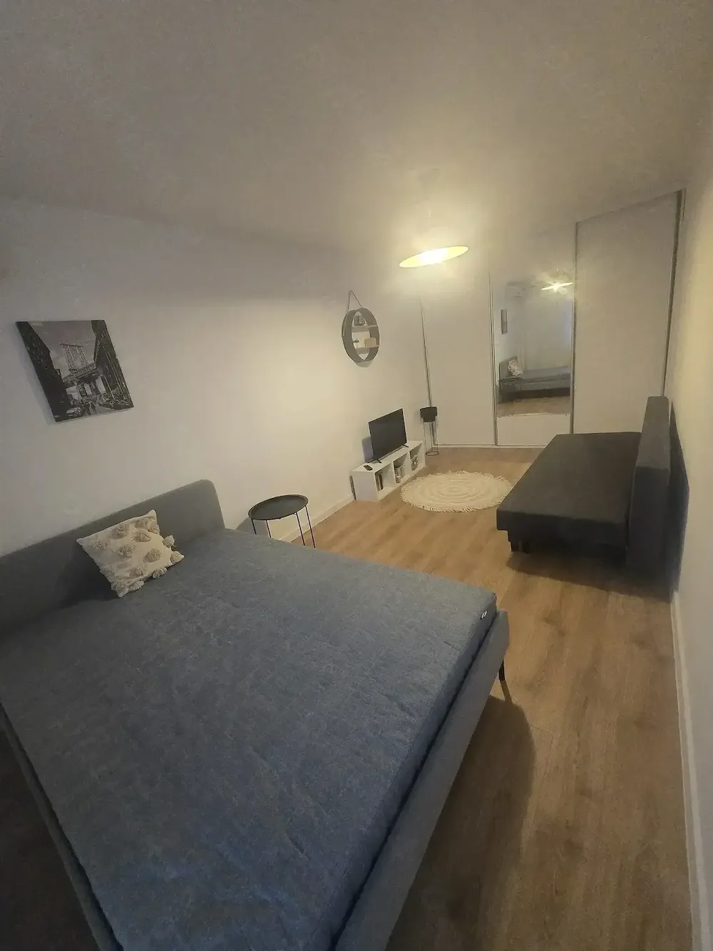 Închiriez garsoniera Barbu Vacarescu Floreasca Verdi