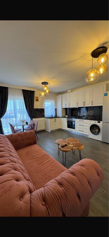 Apartament 3 camere // spre închiriere - imagine 1