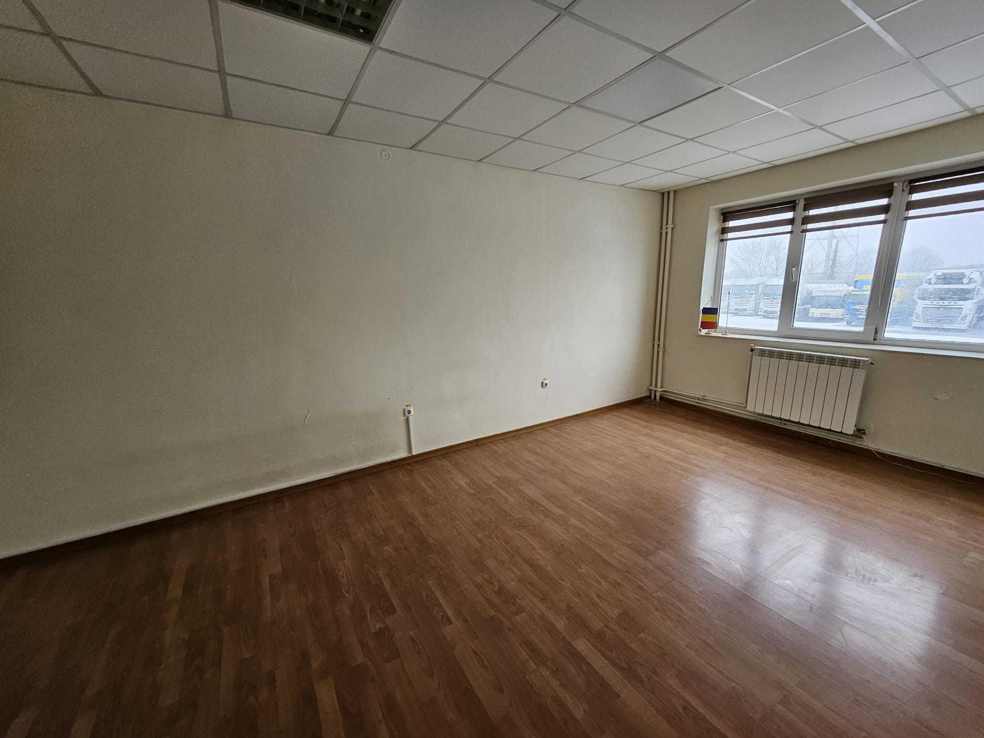 Închiriez birou 40 mp – parter, două încăperi