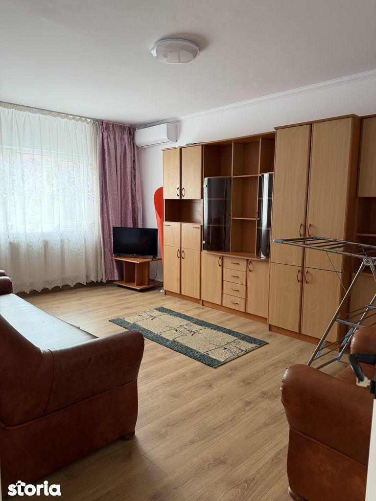 Apartament 2 camere Decomandat