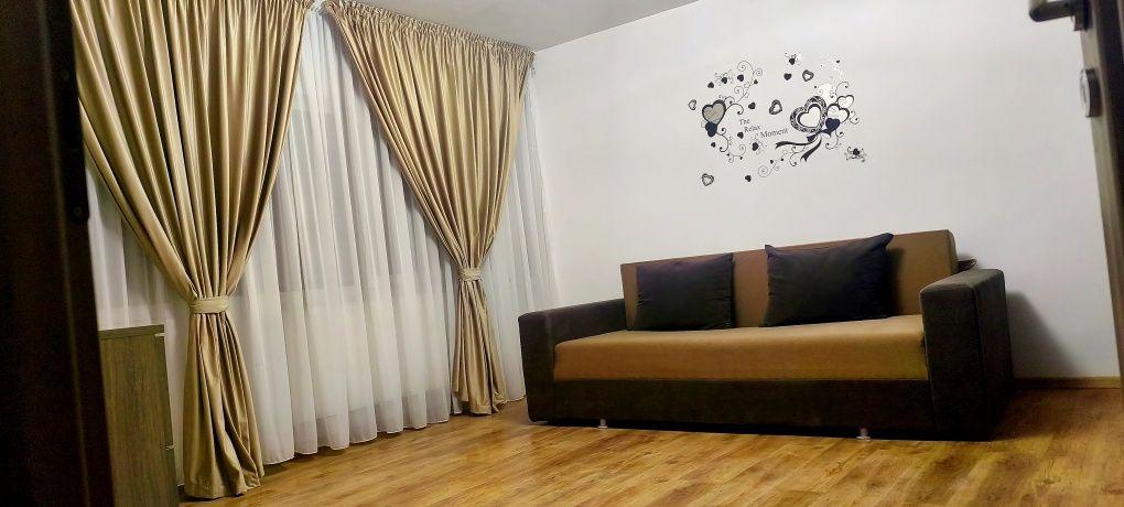 Particular închiriez garsonieră zona Piața Rahova-Pecineaga