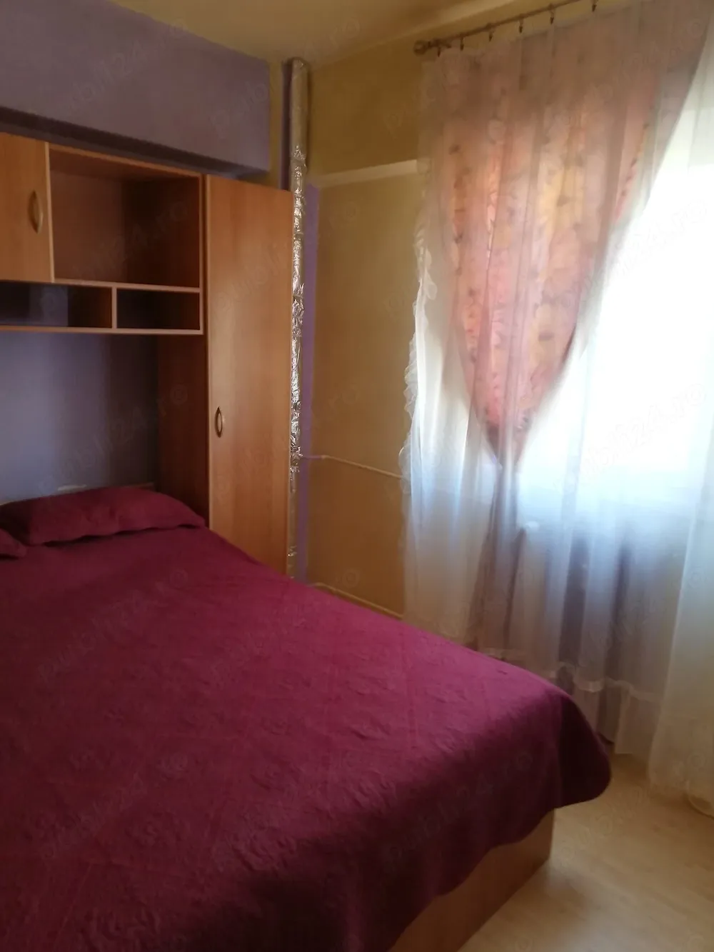 Apartament trei camere decomandat Calea Bucuresti 67mp cu loc parcare