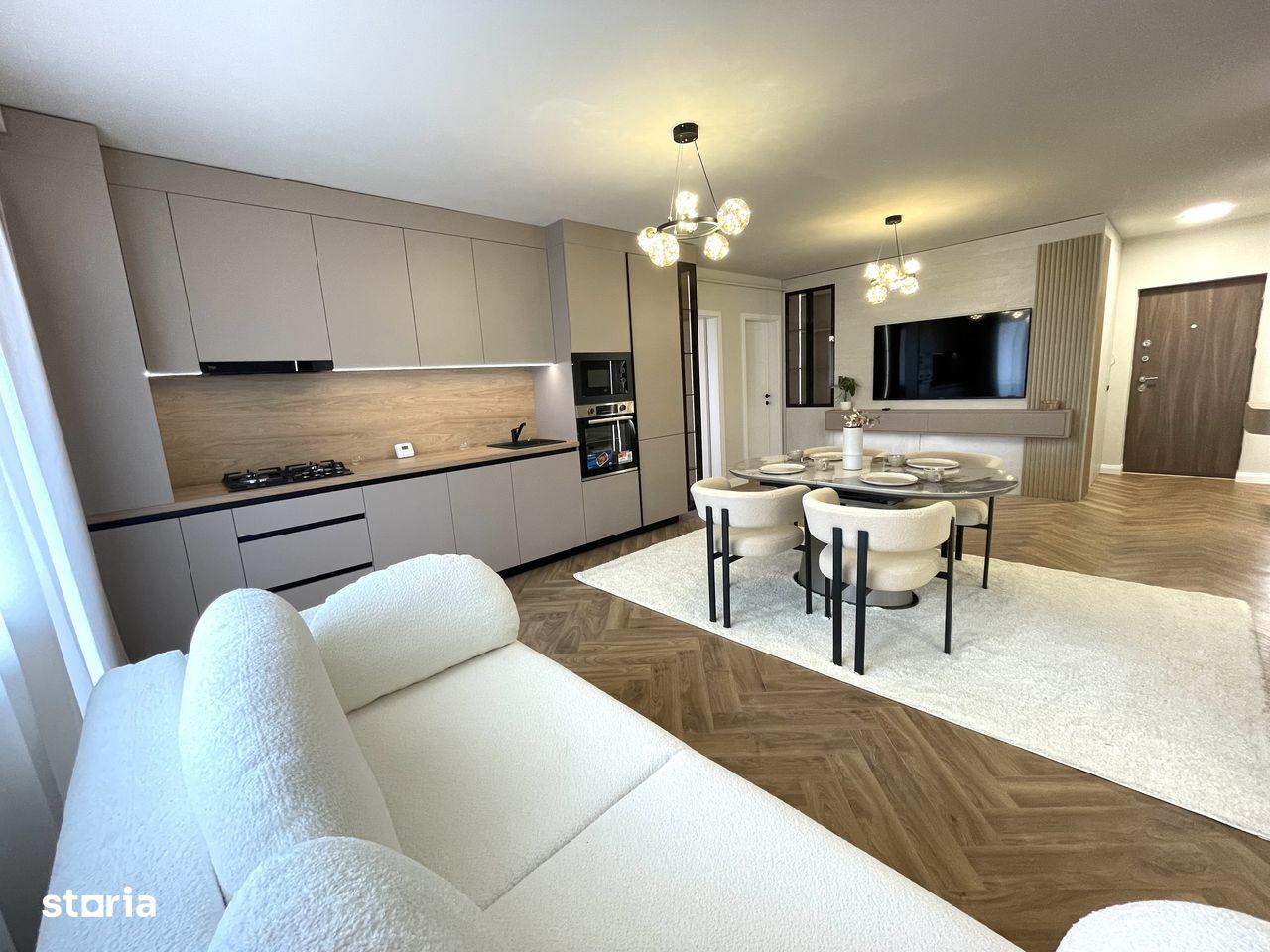 Proprietar vând ap 3 camere Florești, două băi, bloc cu lift