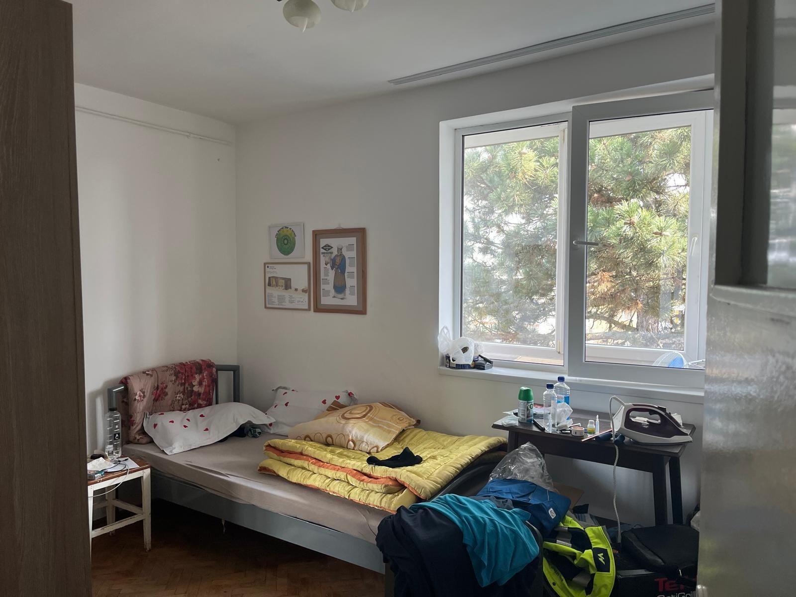 Vand apartament gheorgheni