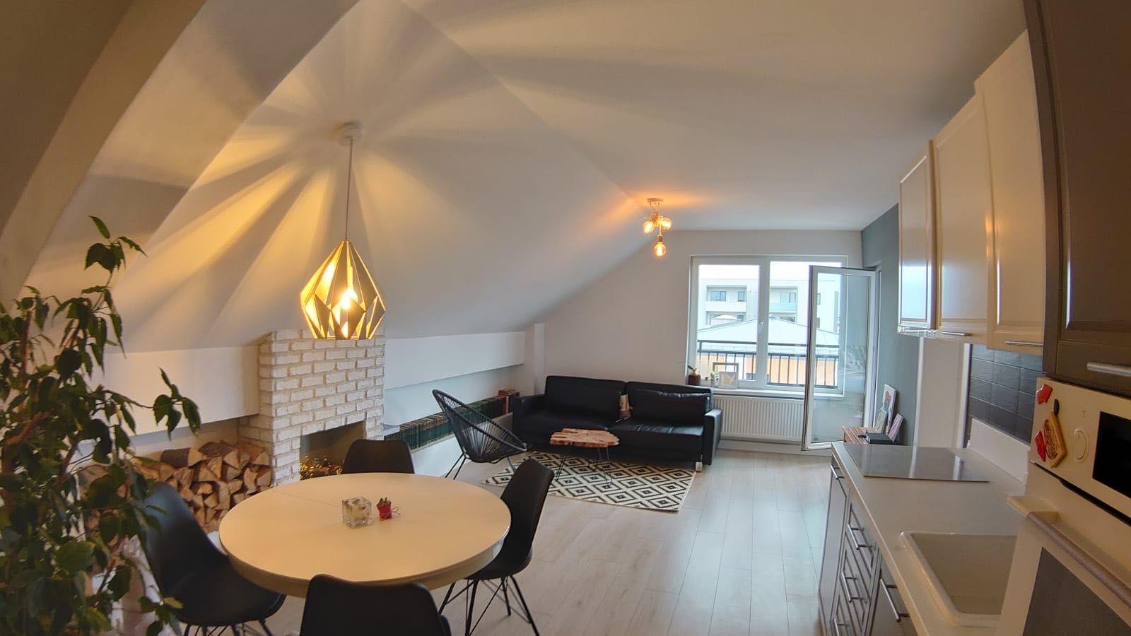 Apartament luminos cu terasă generoasă și view spectaculos în Zorilor