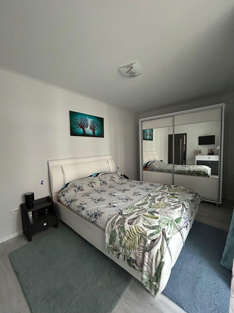 Inchiriez apartament 3 camere - imagine 1