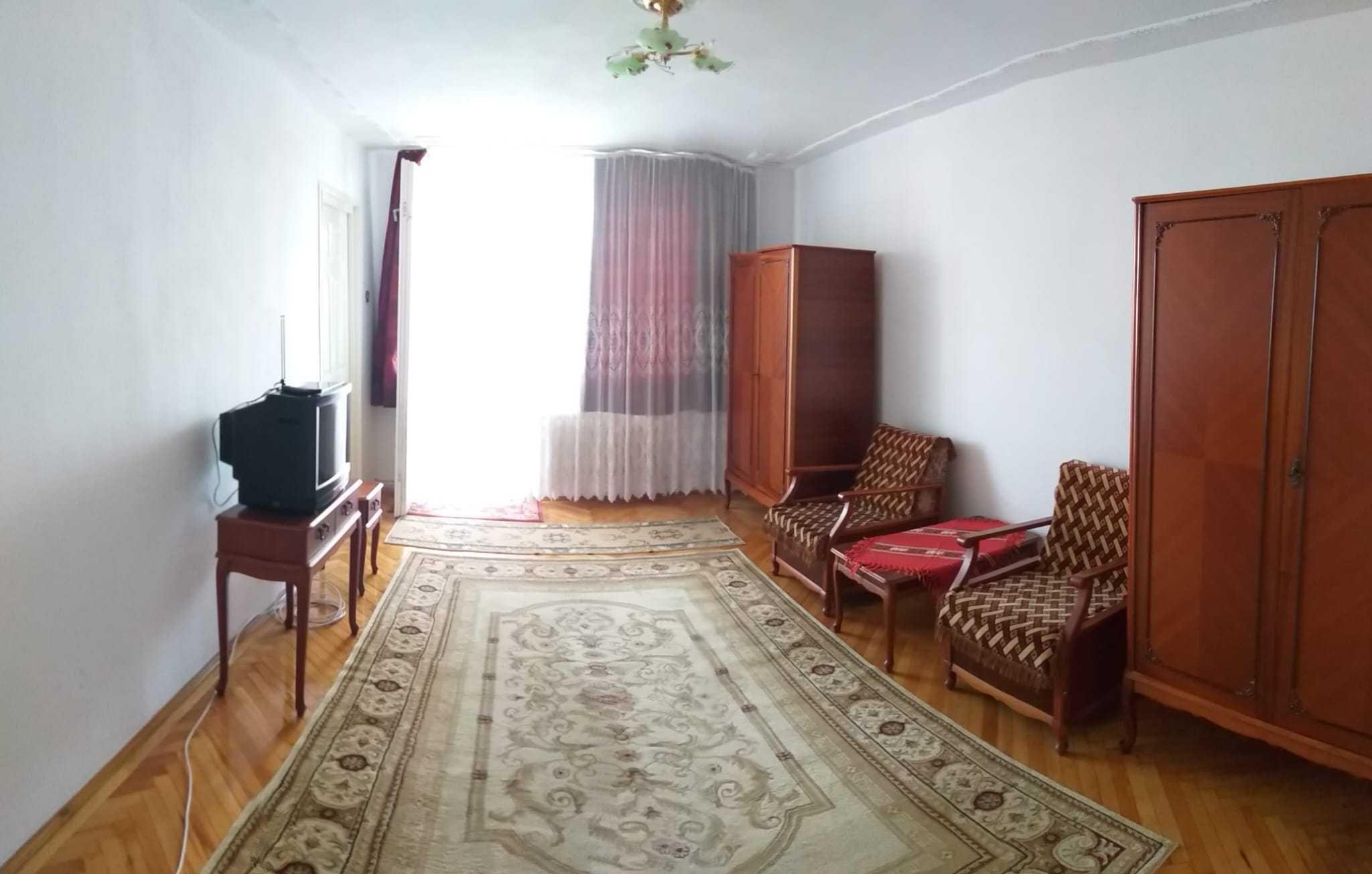 Vand apartament 2 camere cf.1  in Dambu