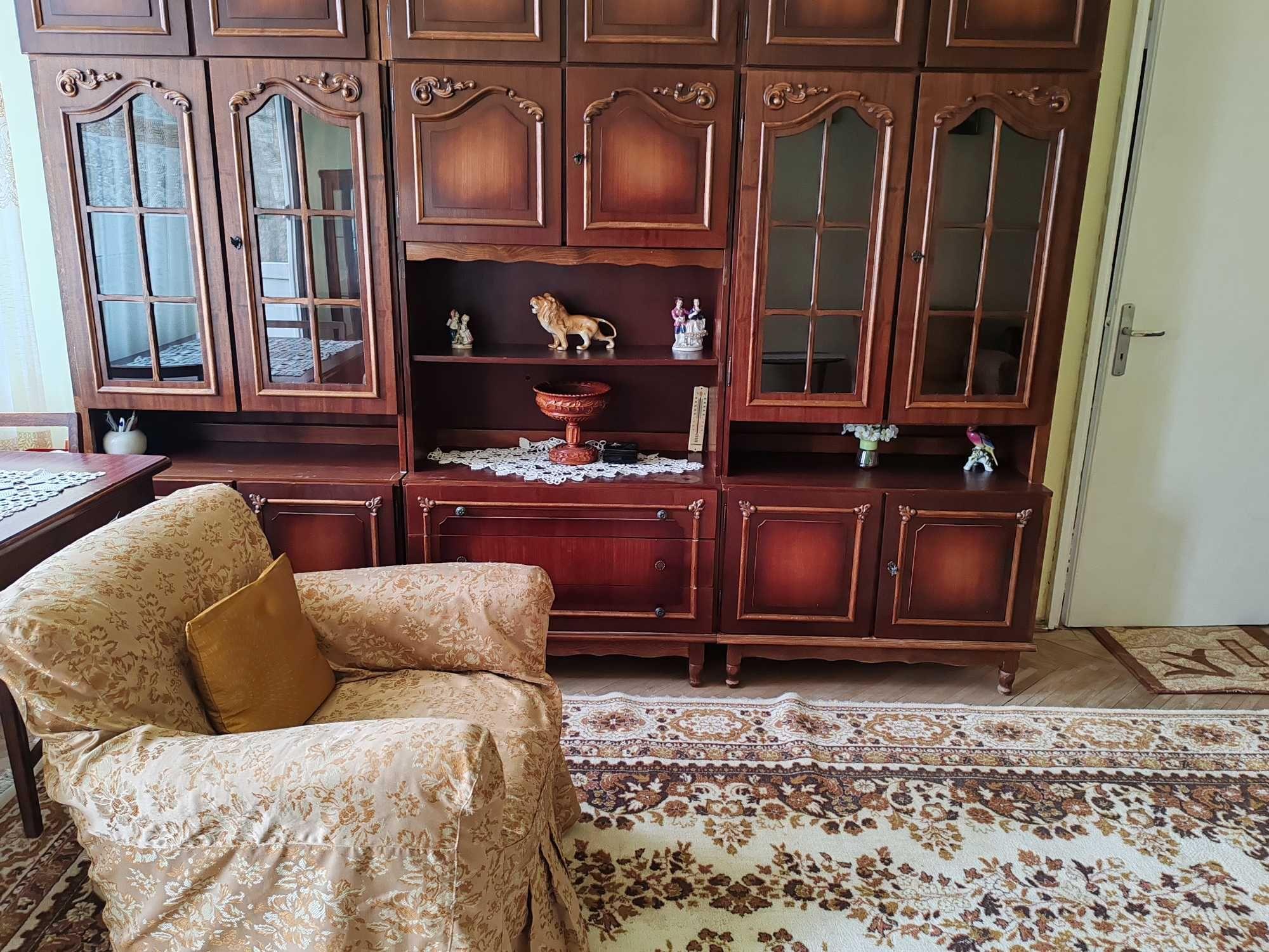 Inchiriere apartament 2 camere Pajura