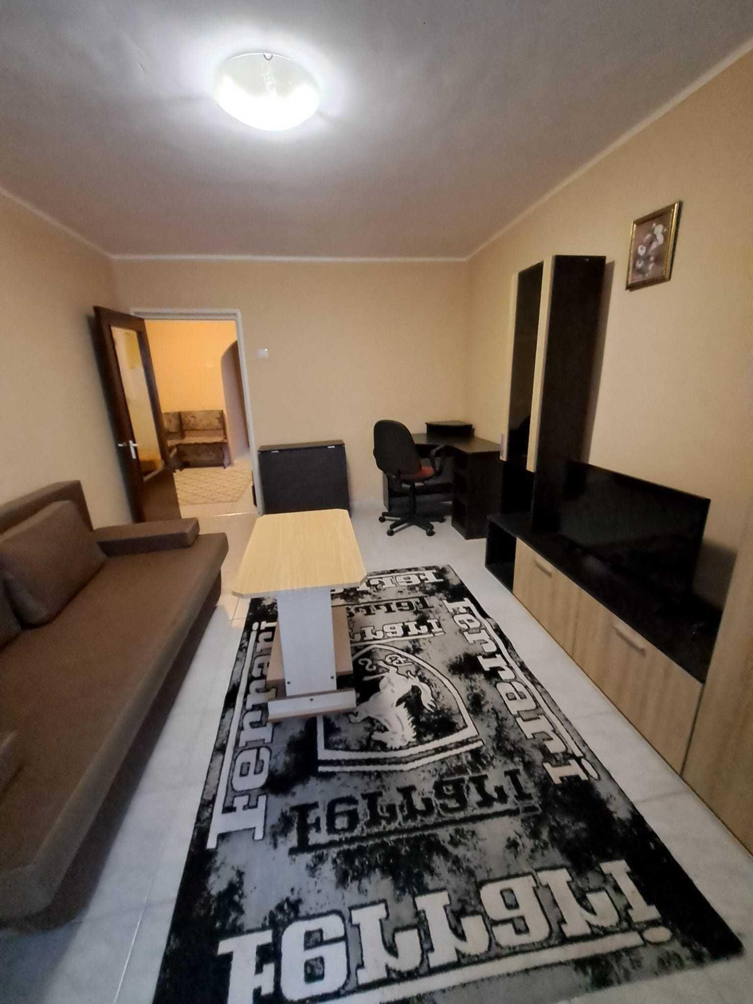 Inchiriez apartament 2 camere, zona Dristor