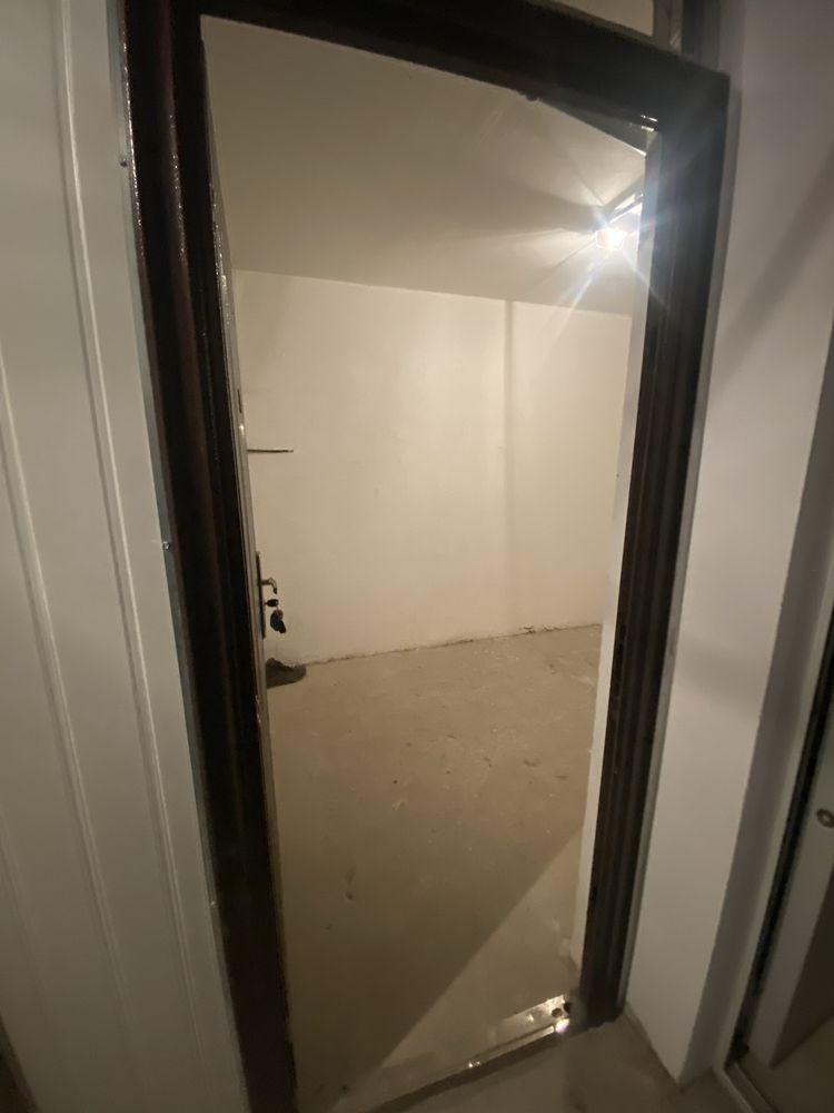 Vand Boxa Spatiu de depozitare in Palladium Residence Ikeea 9 mp