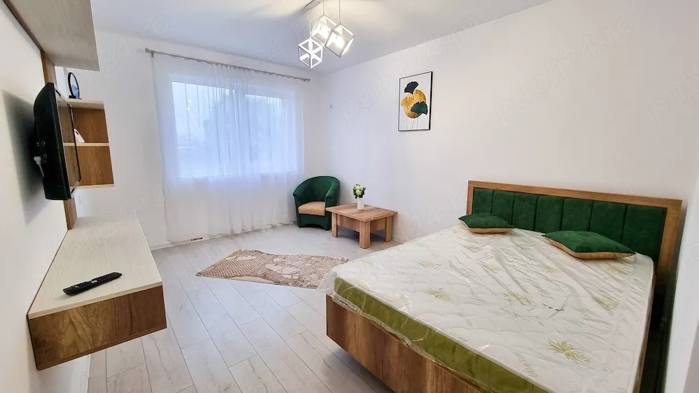 Închiriez Garsonieră Spațioasă an 2023