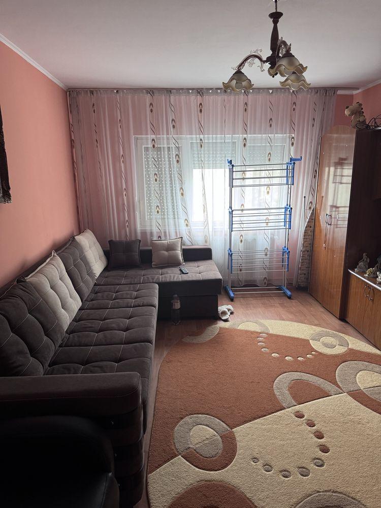 Vand Apartament cu 2 camere tip PB etajul 2