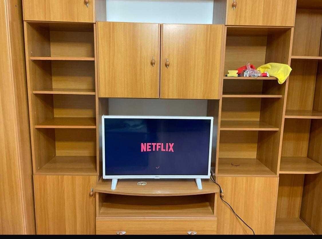 Inchiriez Garsoniera Favorit, Drumul taberei - imagine 1