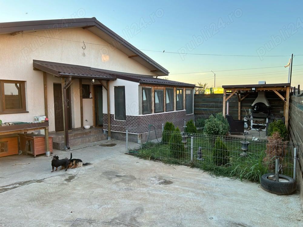 Proprietar! Vand Casa, 4 camere, 2 bai, mobilata. la cheie