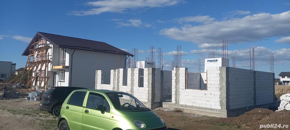 Vând casa în comuna Berceni Ilfov  140000 euro  merita vazuta