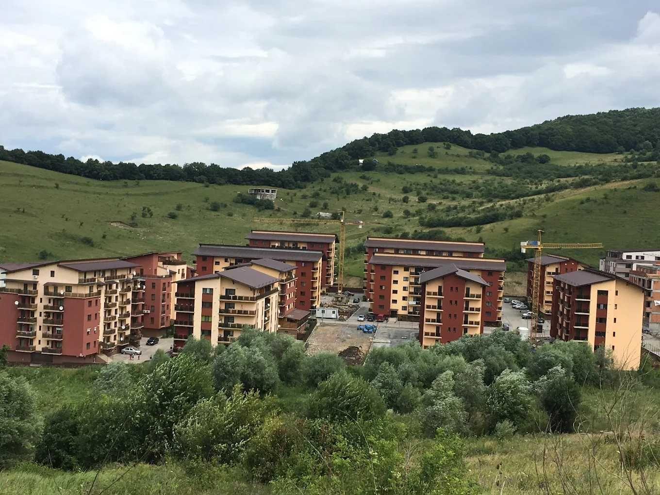 Apartament Floresti, Stejarului, 6 camere - imagine 1