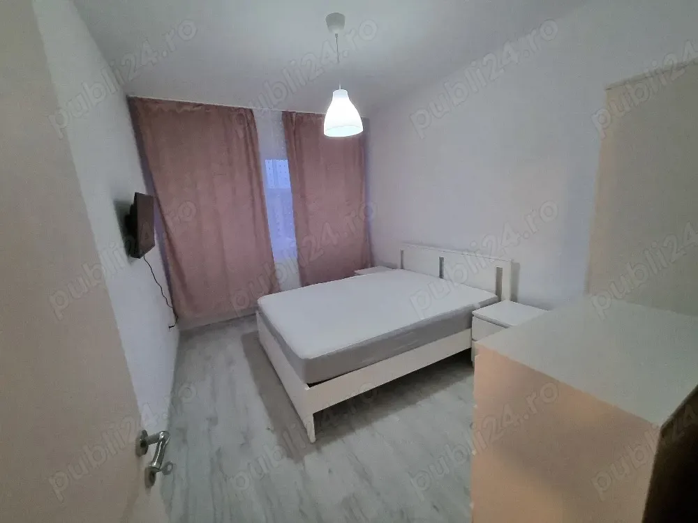 vand apartament
