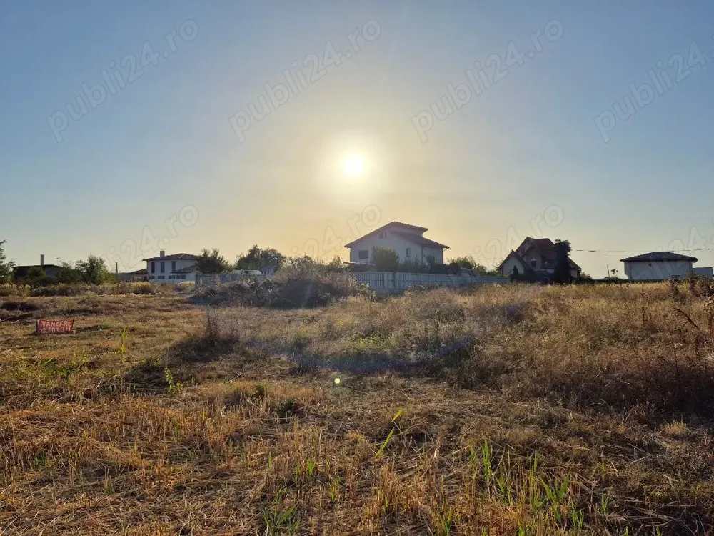 Petresti, Romatsa, Corbeanca, Str Gladiolei,  padure, utilitati