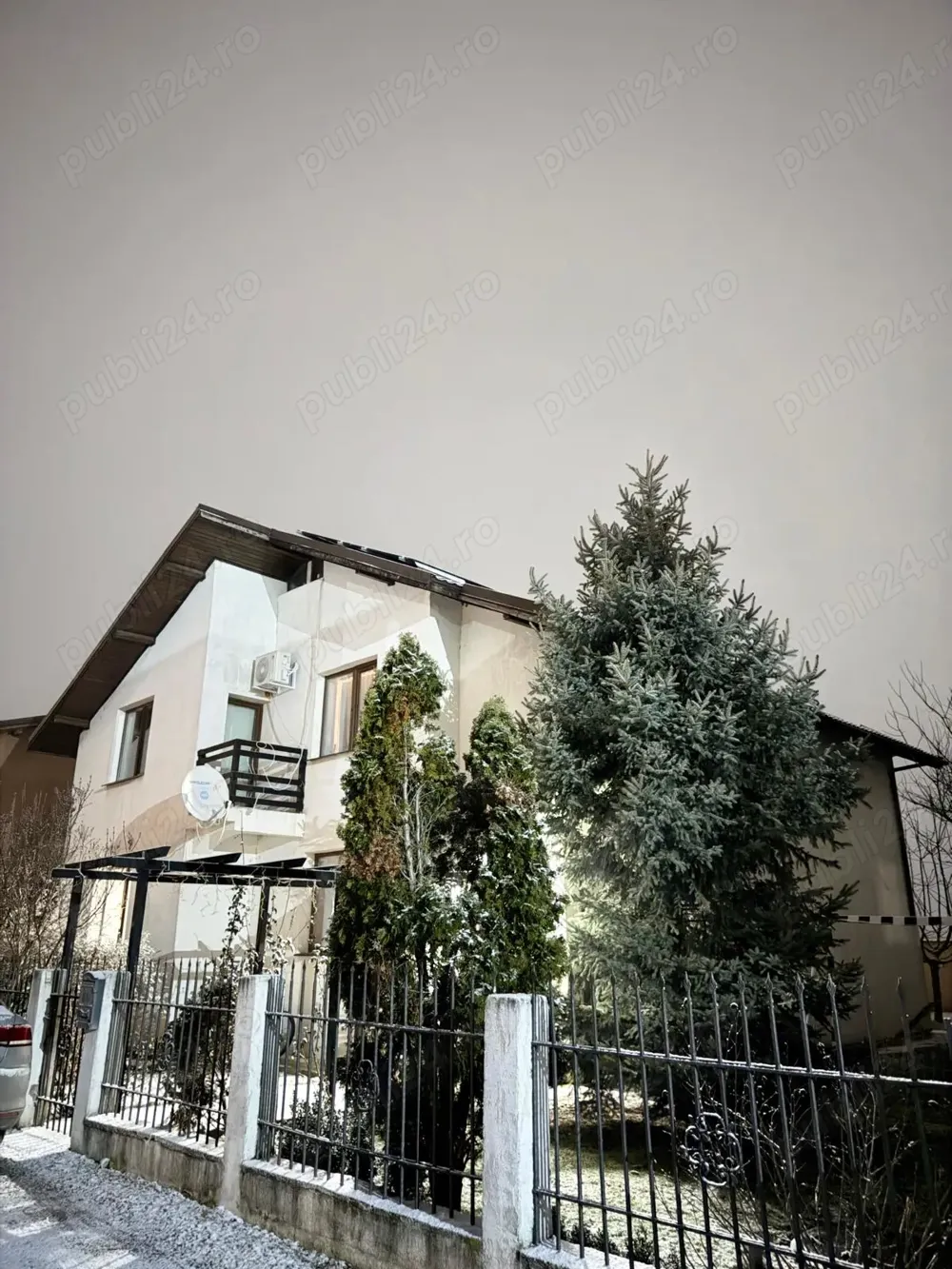 Vila spatioasa P+1 Corbeanca, consum redus de energie, vedere spre lac