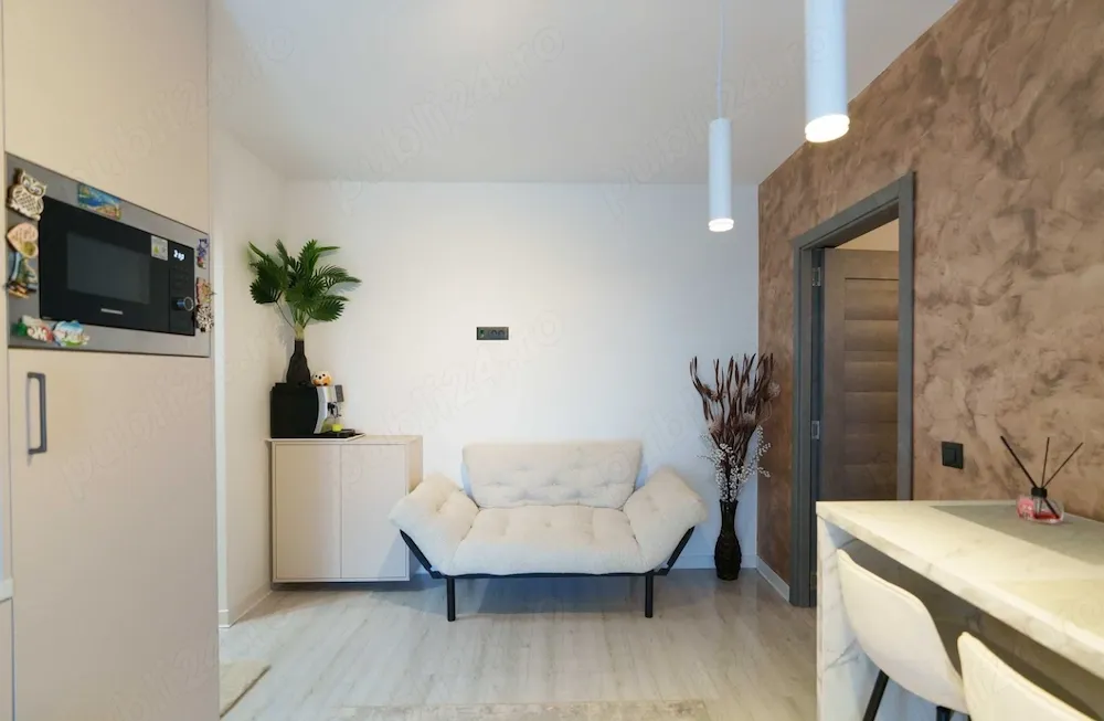 Garsonieră Studio Forest Tunari    Parcare inclusă