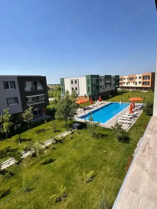Apartament complex cu piscina - imagine 1