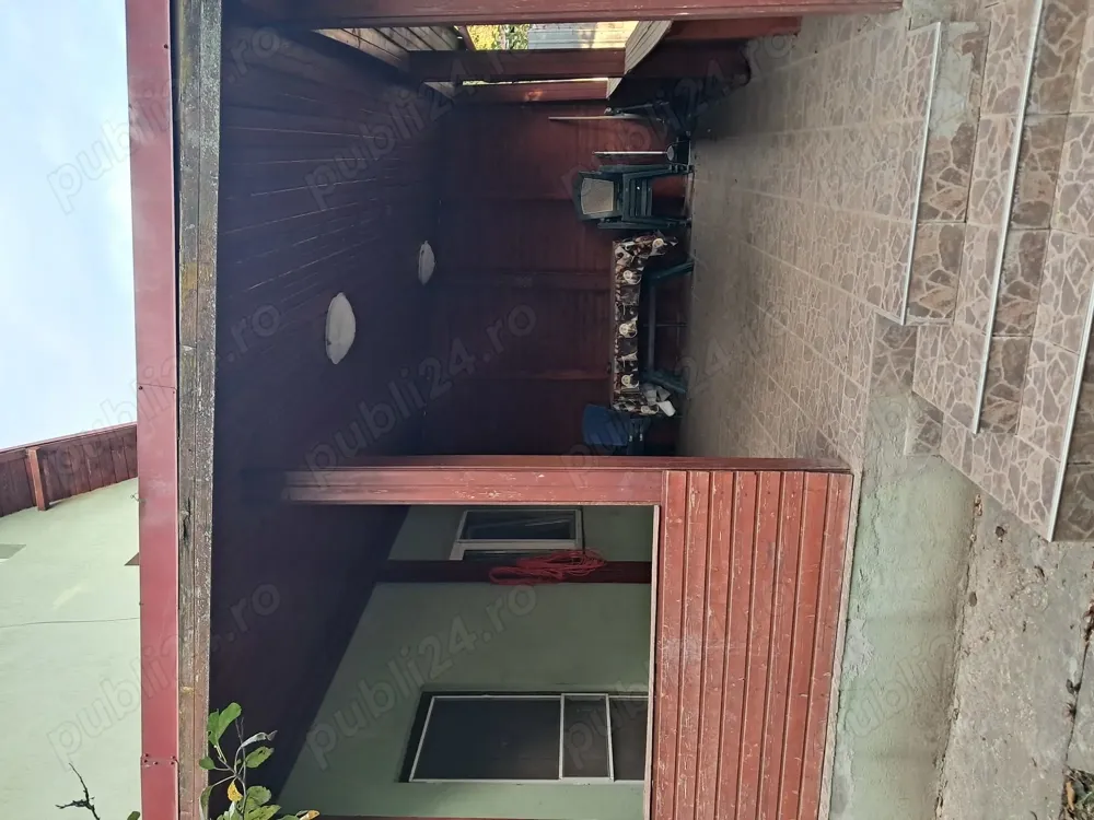 Casă de vânzare P+1 în Otopeni   Zona centrala - imagine 1