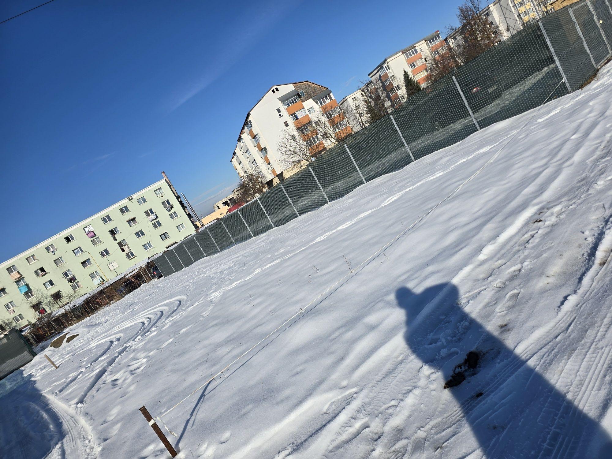 Vanzare parcela teren uzina 2 - gradina/spatiu de recreere
