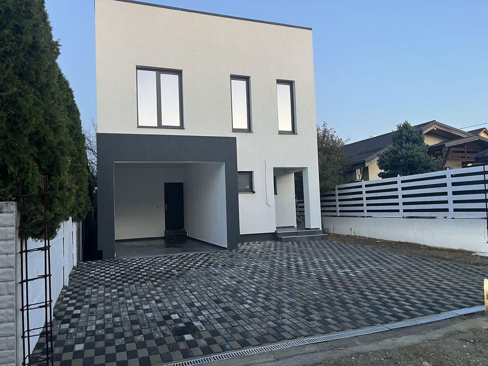 Casa la  cheia .Sens giratoriu Bariera Valcii. Toate utilitatile.