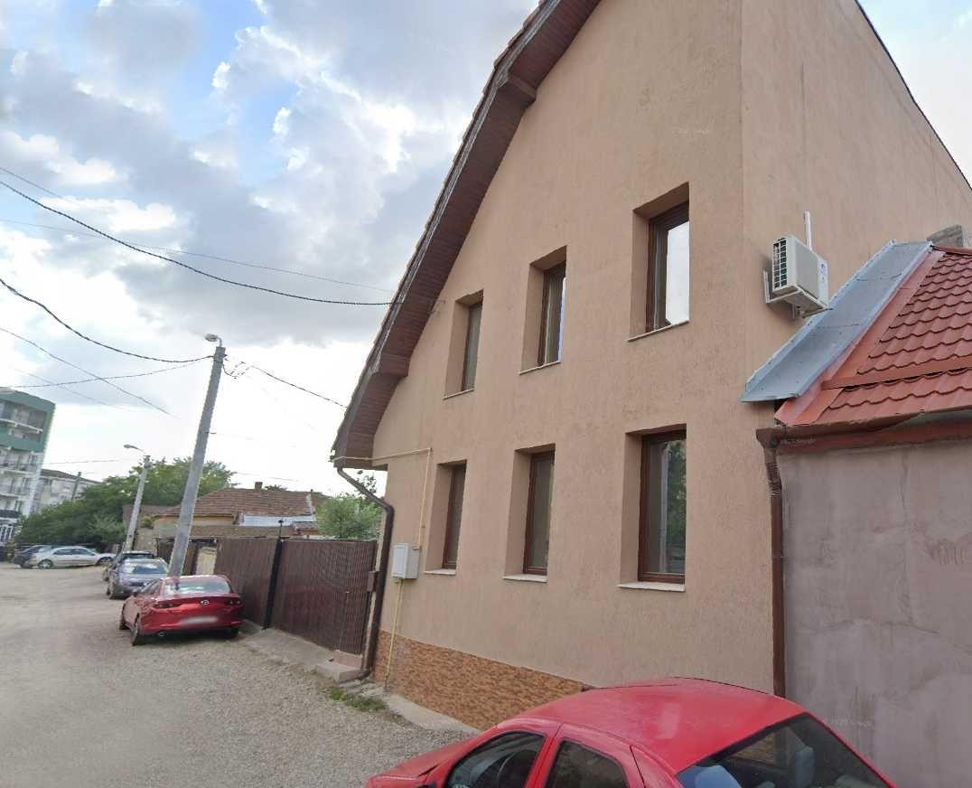 Inchiriez casa pentru firma, central Oradea - imagine 1