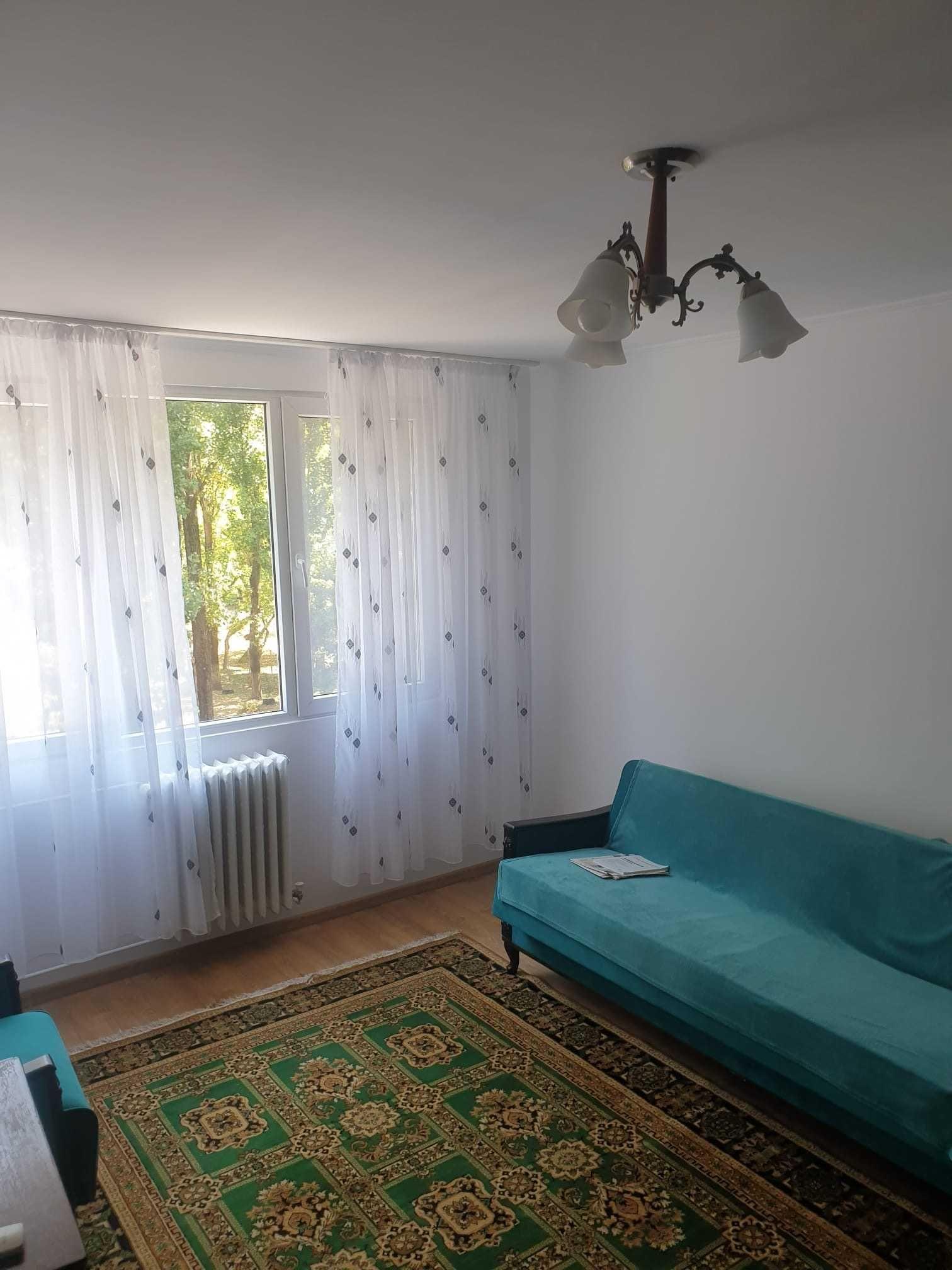 Apartament 3 camere de inchiriat - Berceni, zona Huedin