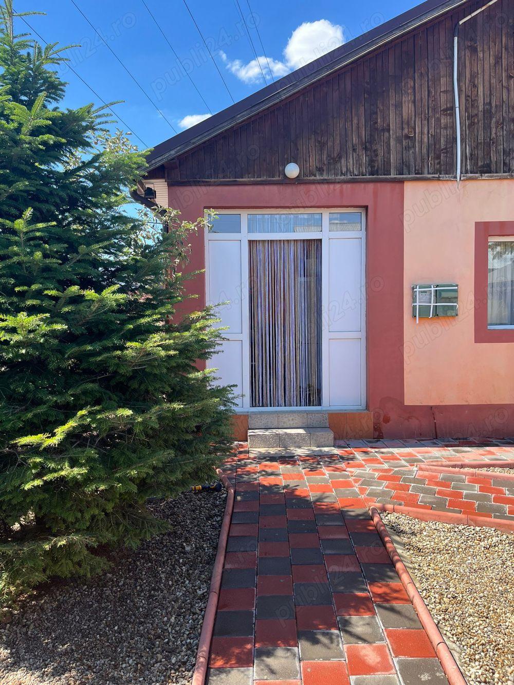 Vând casă în Pantelimon