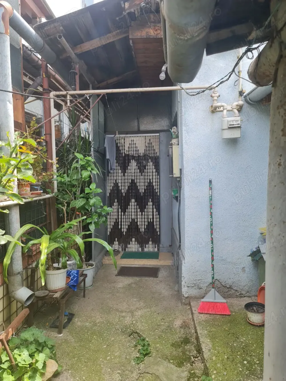 Vând casă 2camere București - imagine 1