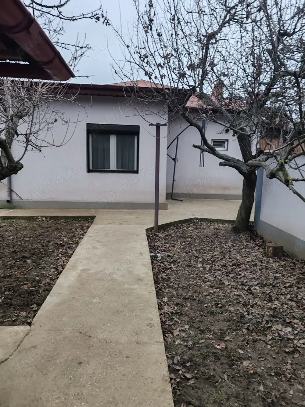 Casă cu teren și 4 camere   confort și intimitate - Popesti-Leordeni