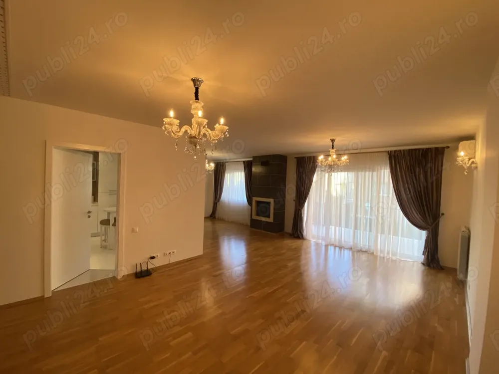 Inchiriez un superb apartament cu 3 camere in Ibiza Sol Pipera