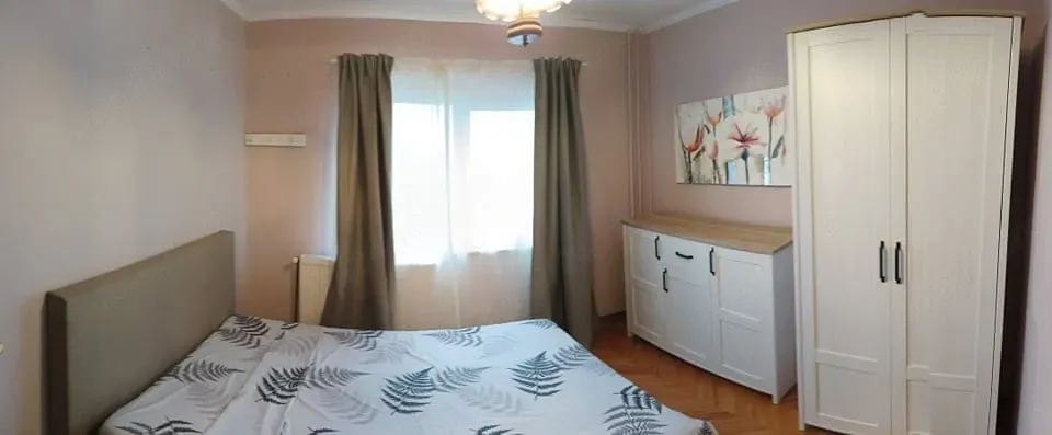 Inchiriez o camera in ap4 camere Cartierul Manastur