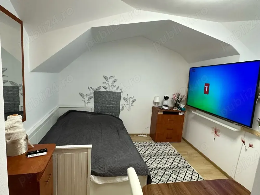 Vand  Casa deosebita in centrul istoric al Brasovului - imagine 1