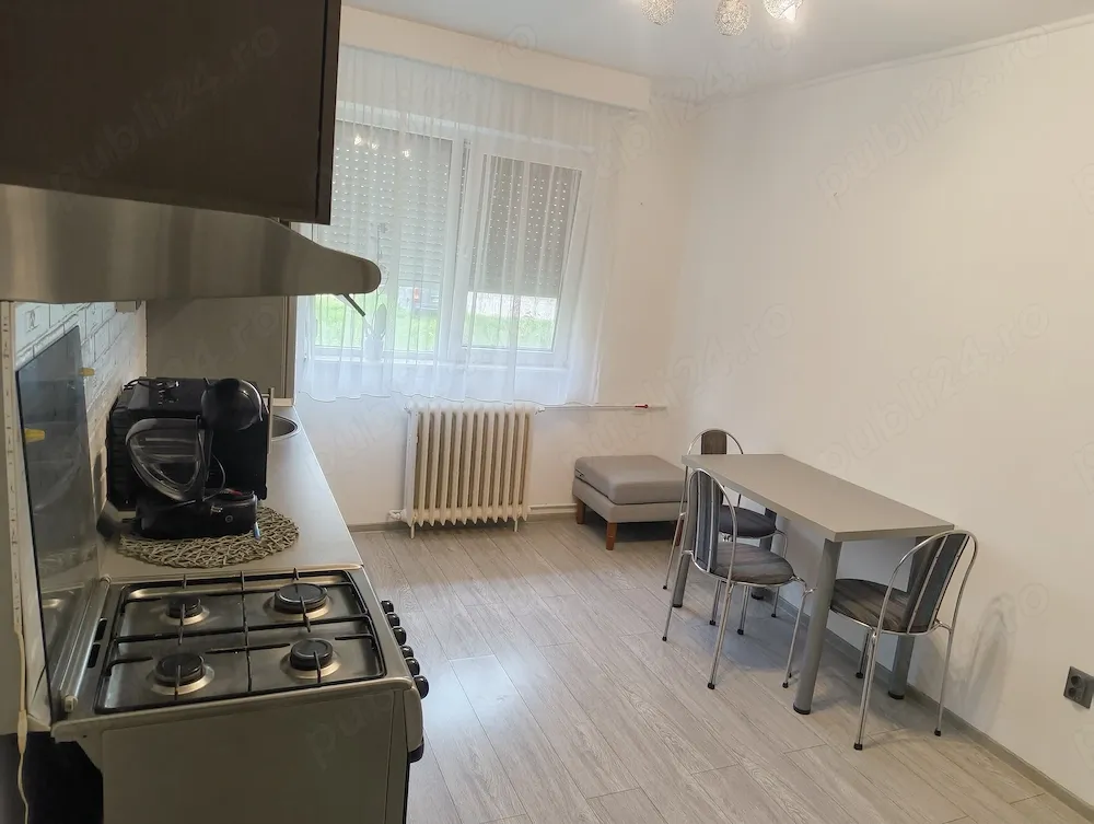 Vând apartament 2 camere