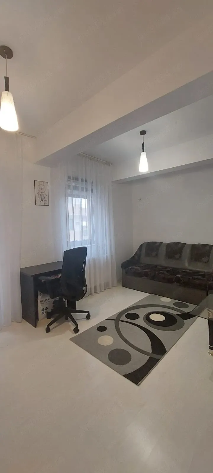 Inchiriez garsoniera dubla