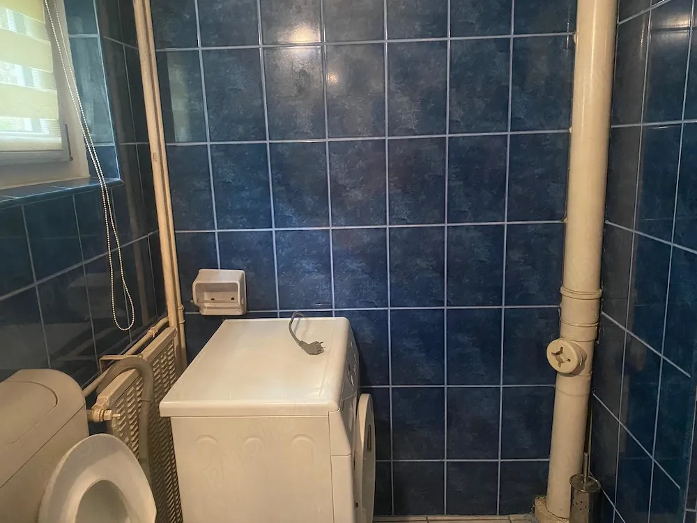 Garsoniera spatioasa Militari Orsova - Parter 4, zona linistita