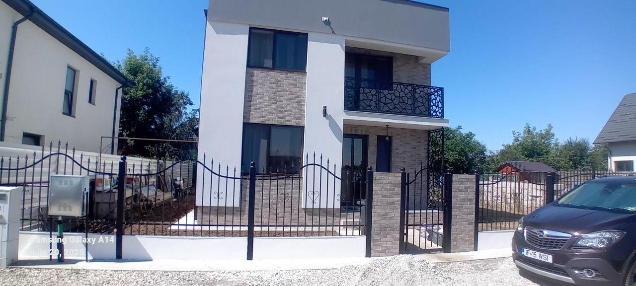 Casă 4 camere de vânzare Berceni - imagine 1