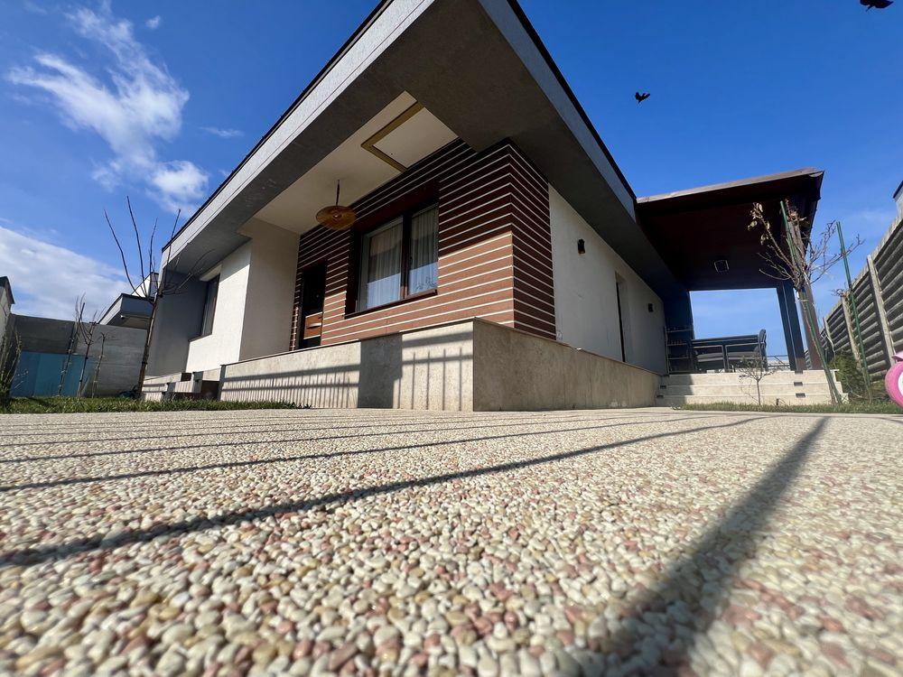 Casa moderna  3 camere.Gata de mutat ! Teren 510 mp