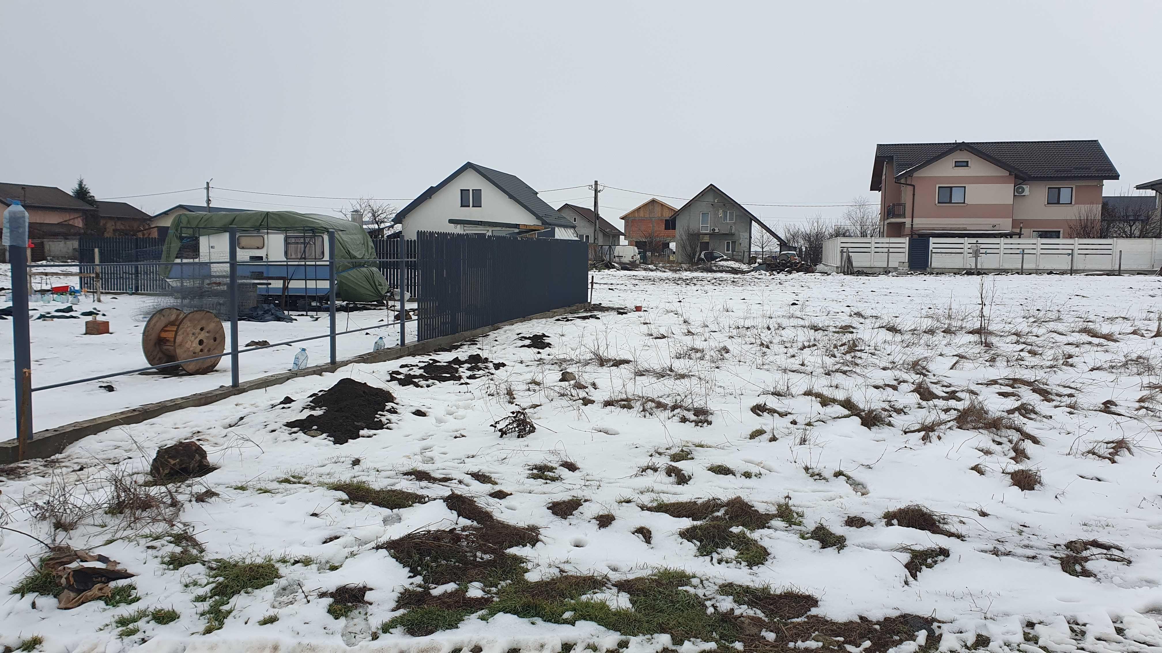 POZE REALE Teren intravilan 300mp - Strada Calugareni - Comuna Berceni