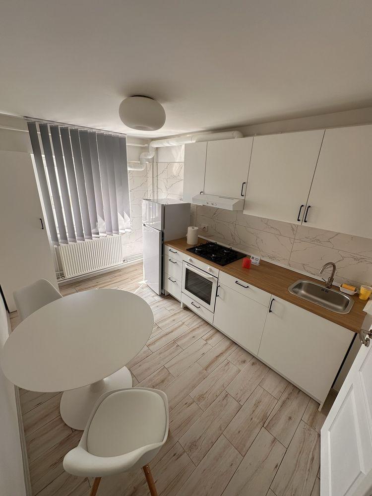 Inchiriez apartament 3 camere Buftea Centru . inchiriat, inchiriere.