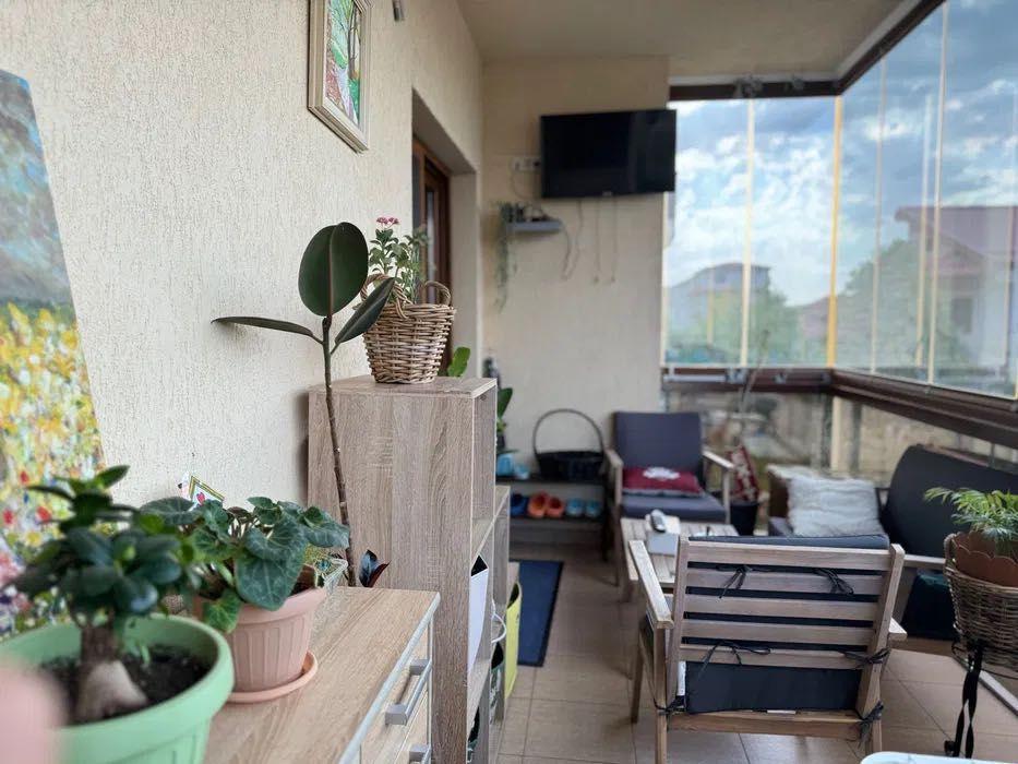 Inchiriere apartament 3 camere Chiajna langa padure - imagine 1