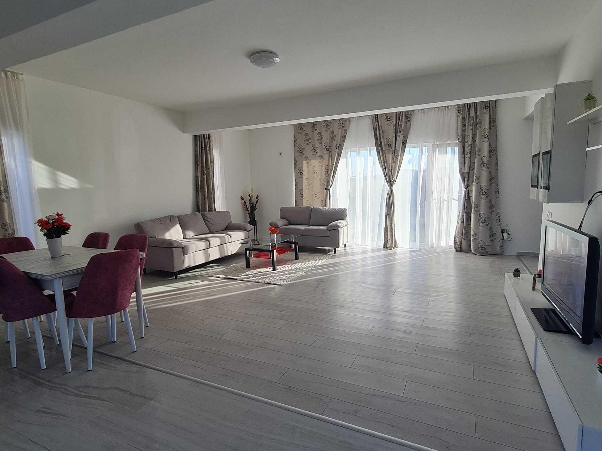 Proprietar-inchiriez vila cu 5 camere, 2 bai,curte 430 mp,ratb 3 minute - imagine 1