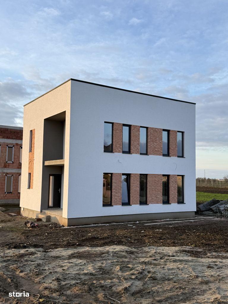 Casă de Vanzare - imagine 1