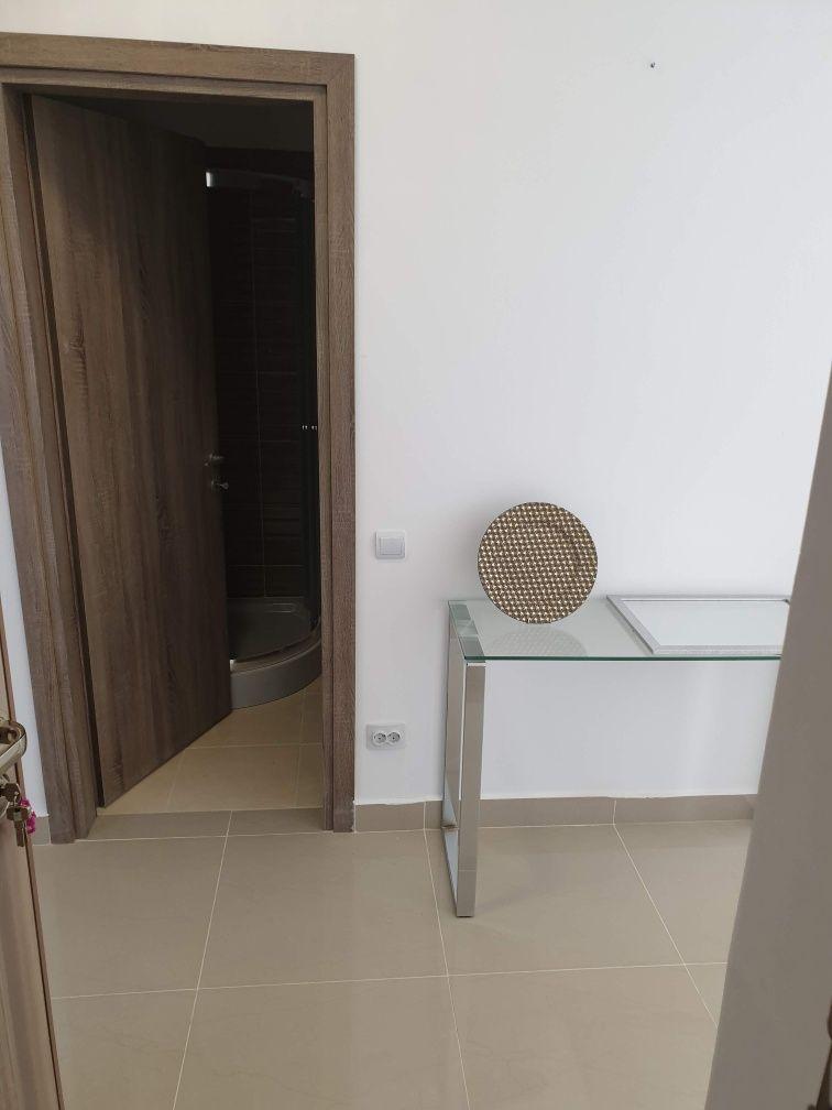 Apartament 3 camere, bloc cu lift, 2 locuri parcare Otopeni - imagine 1