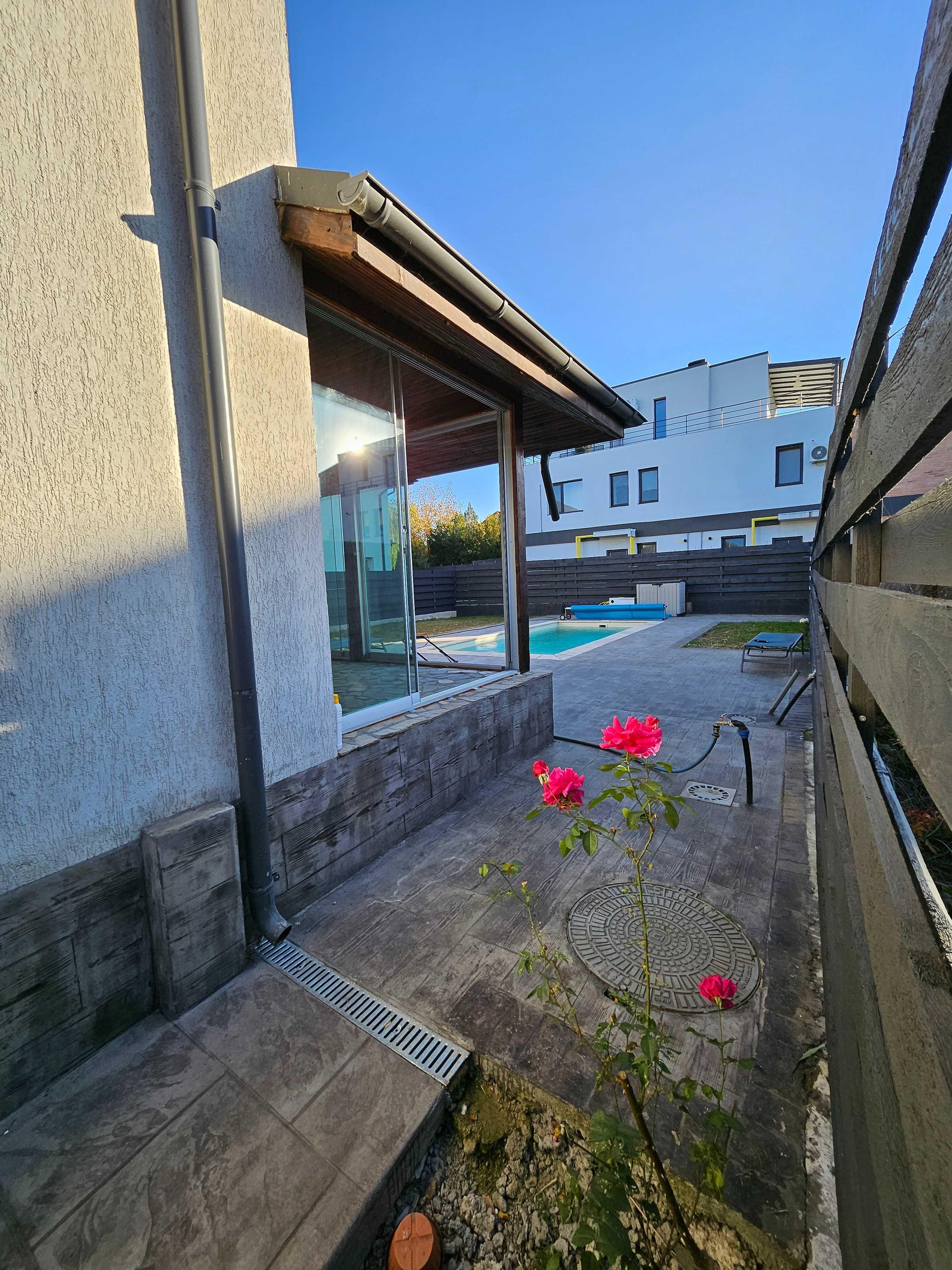 Casa individuală Otopeni Str. Ferme  P+1 - Piscină Încălzită - imagine 1