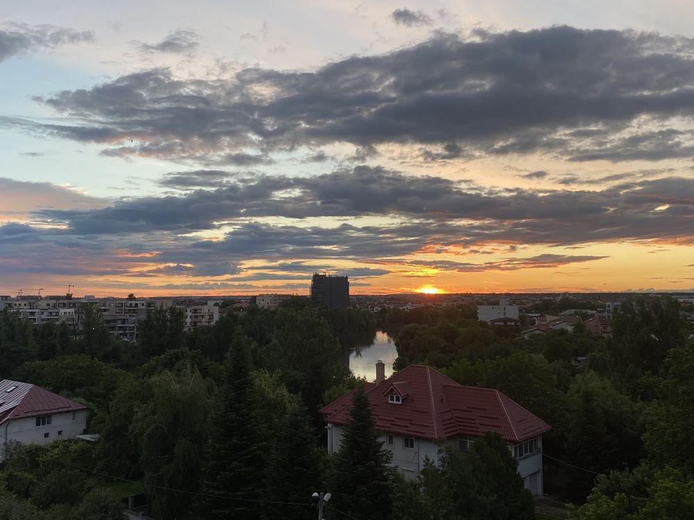 De inchiriat apartament 2 camere vedere catre lac Pipera